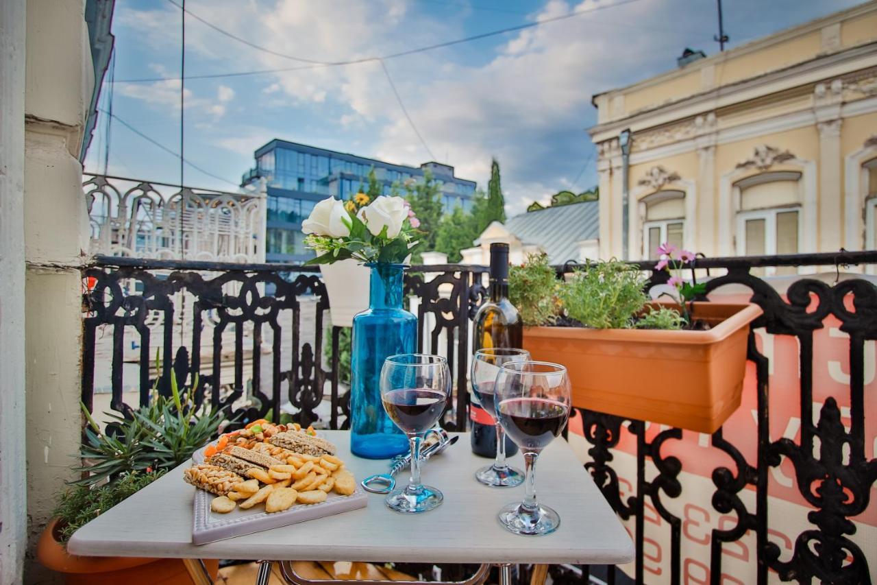 Heart Of Downtown Freedom Square Apartment Tbilisi Ngoại thất bức ảnh